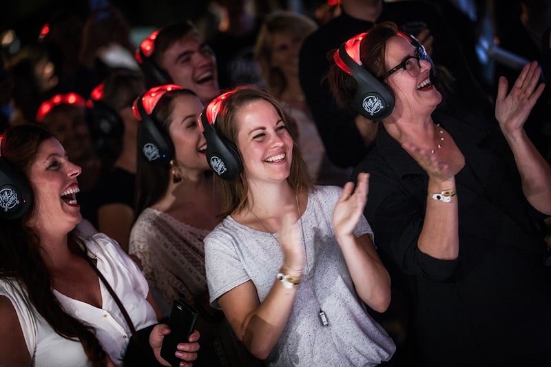 Draadloze hoofdtelefoons: hoe meer bekend, hoe meer bemind